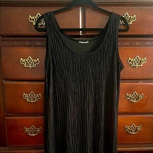 Black Sleeveless Maxi Dress